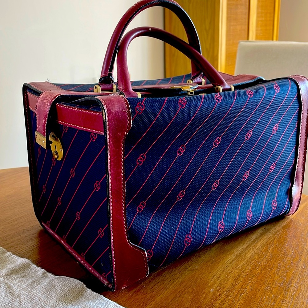Gucci Emblem Vintage Travel Case: Circa 1972